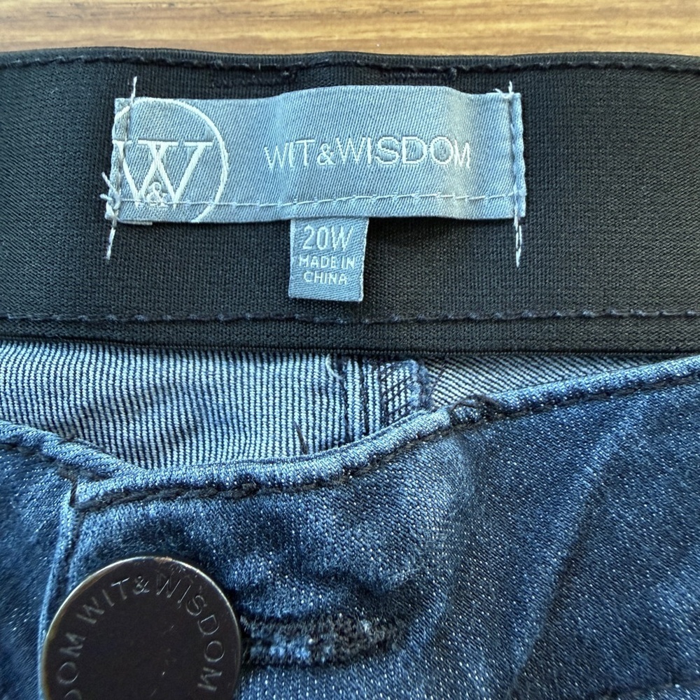 Wit & Wisdom Comfort Waist Straight Leg Jeans Women’s 20W - Picture 2 of 7